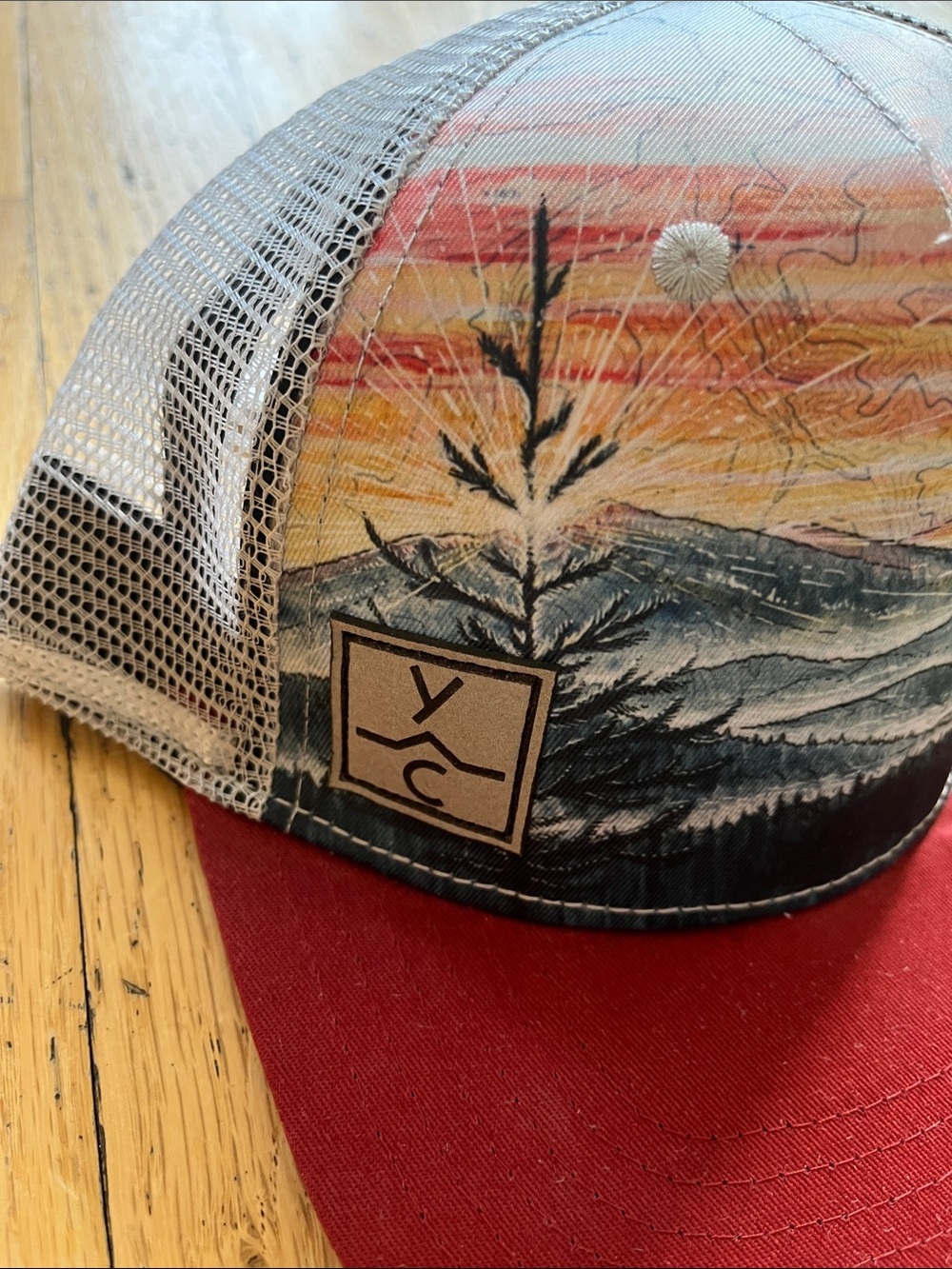 Yellowstone Club mountain sunset Mesh trucker Hat, flat Red Brim, youth size - Picture 2 of 4